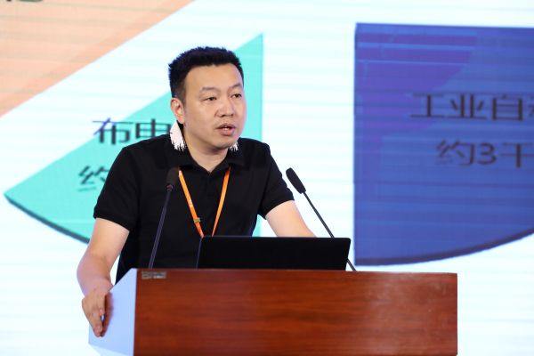 智创未来 融慧贯通